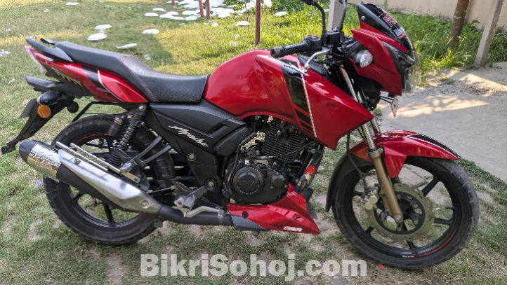 TVS Apache RTR 160 2021